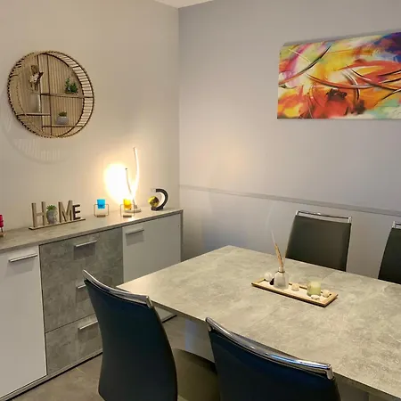 Grand F3 - Emplacement D'or Proche Paris Et Versailles Plaisir