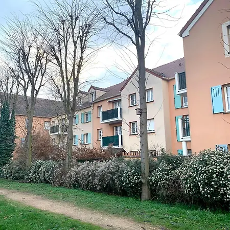 Grand F3 - Emplacement D'or Proche Paris Et Versailles * Plaisir